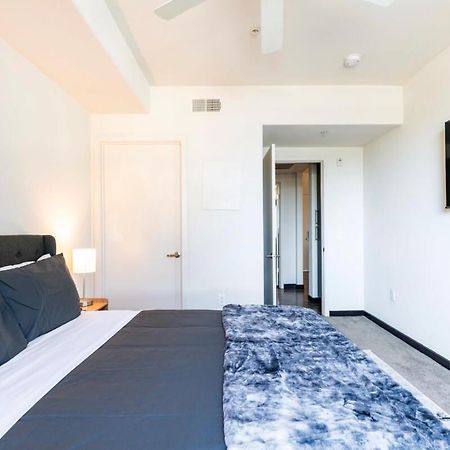 2Br Modern Luxury Condo Weho Лос-Анджелес Экстерьер фото