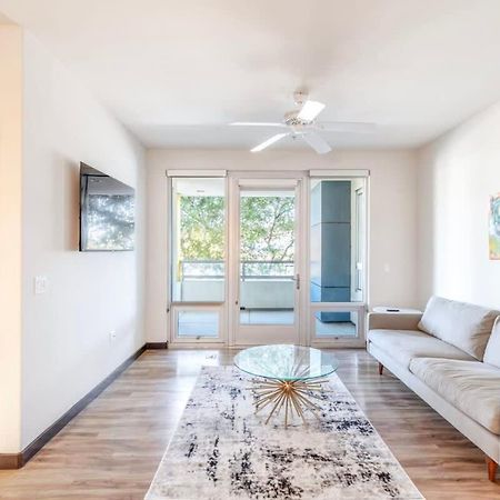 2Br Modern Luxury Condo Weho Лос-Анджелес Экстерьер фото