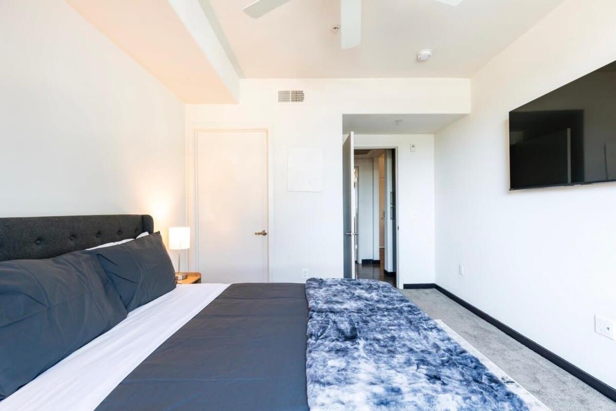 2Br Modern Luxury Condo Weho Лос-Анджелес Экстерьер фото