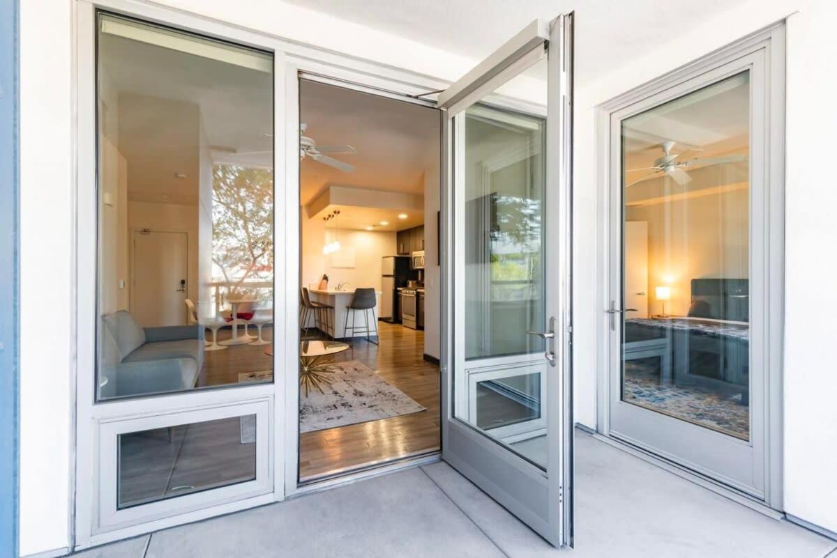 2Br Modern Luxury Condo Weho Лос-Анджелес Экстерьер фото