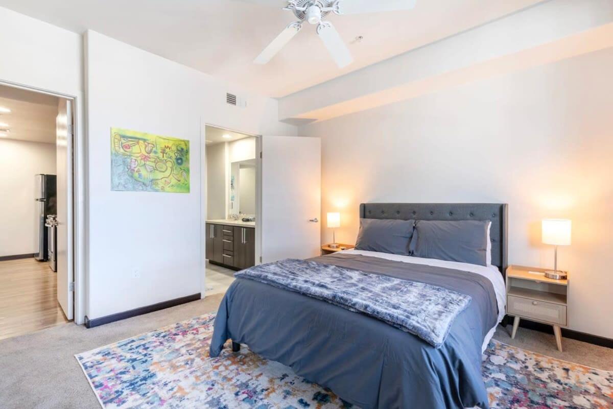 2Br Modern Luxury Condo Weho Лос-Анджелес Экстерьер фото